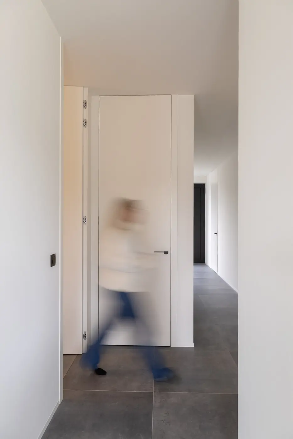 Kamerhoge binnendeur met vlak ingewerkt kader